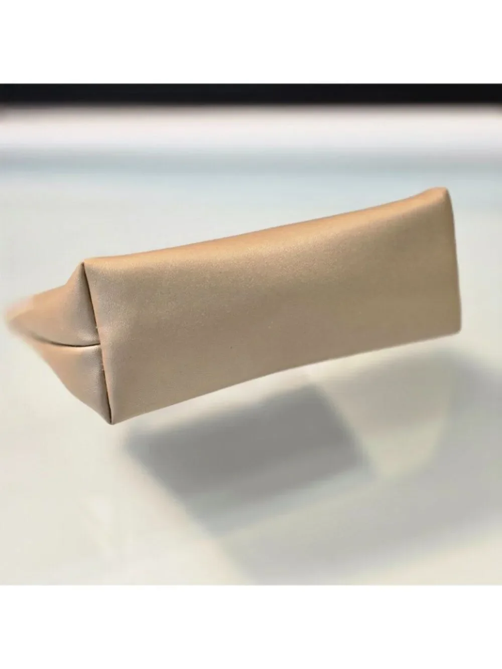 Bvlgari Parfums Champagne Gold Travel Cosmetics Pouch Emirates Logo Makeup Bag